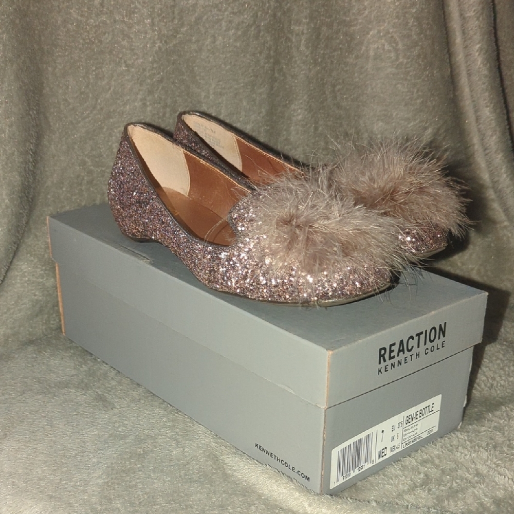 Kenneth Cole Reaction Sparkle Flats with Maribou Feathers In Champagne Bronze